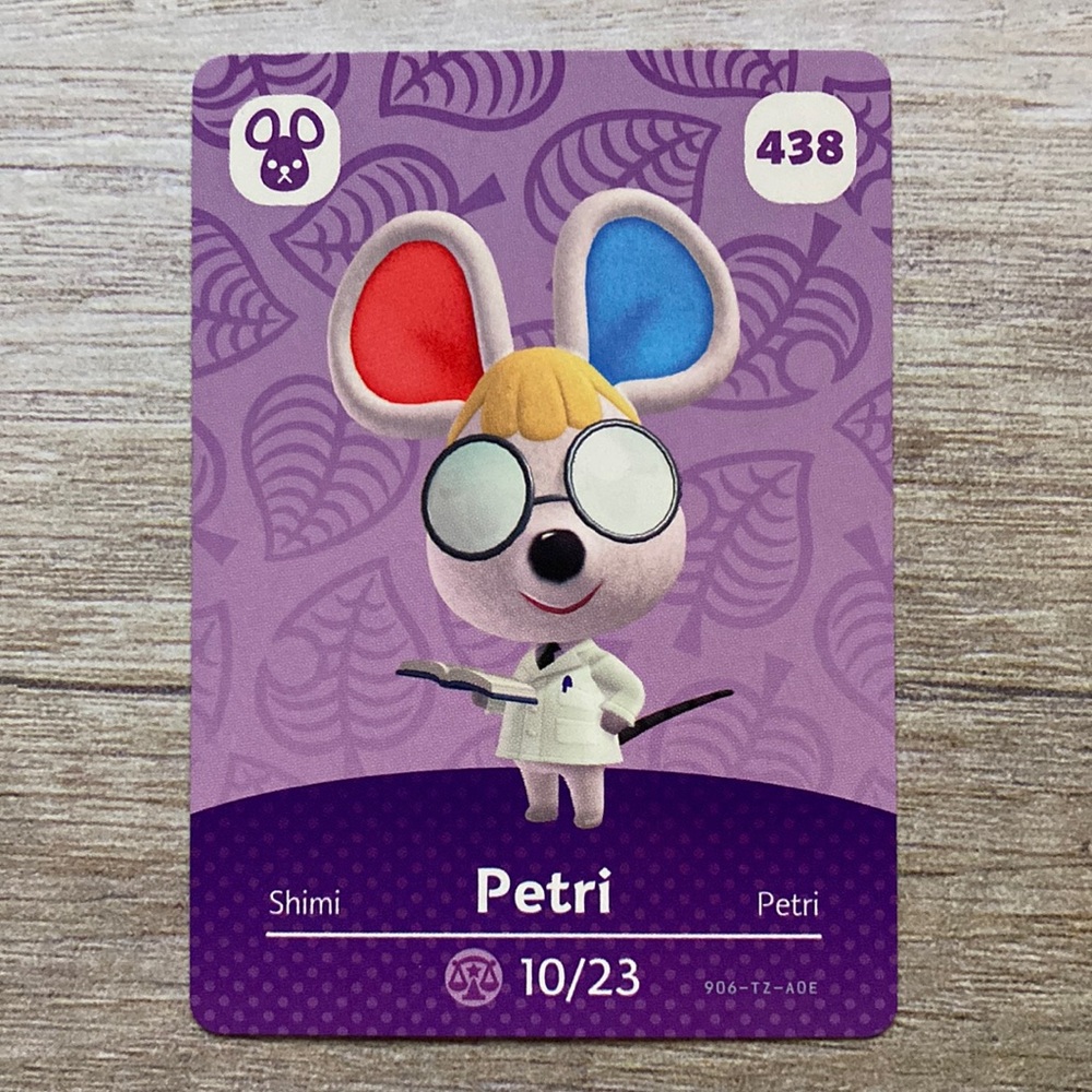 Genuine Animal Crossing Amiibo Card Petri
